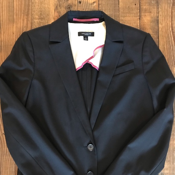 Ann Taylor Jackets & Blazers - Ann Taylor 2-Button Black Blazer - Size: 4